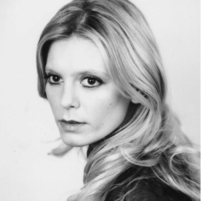 Emilia Fox